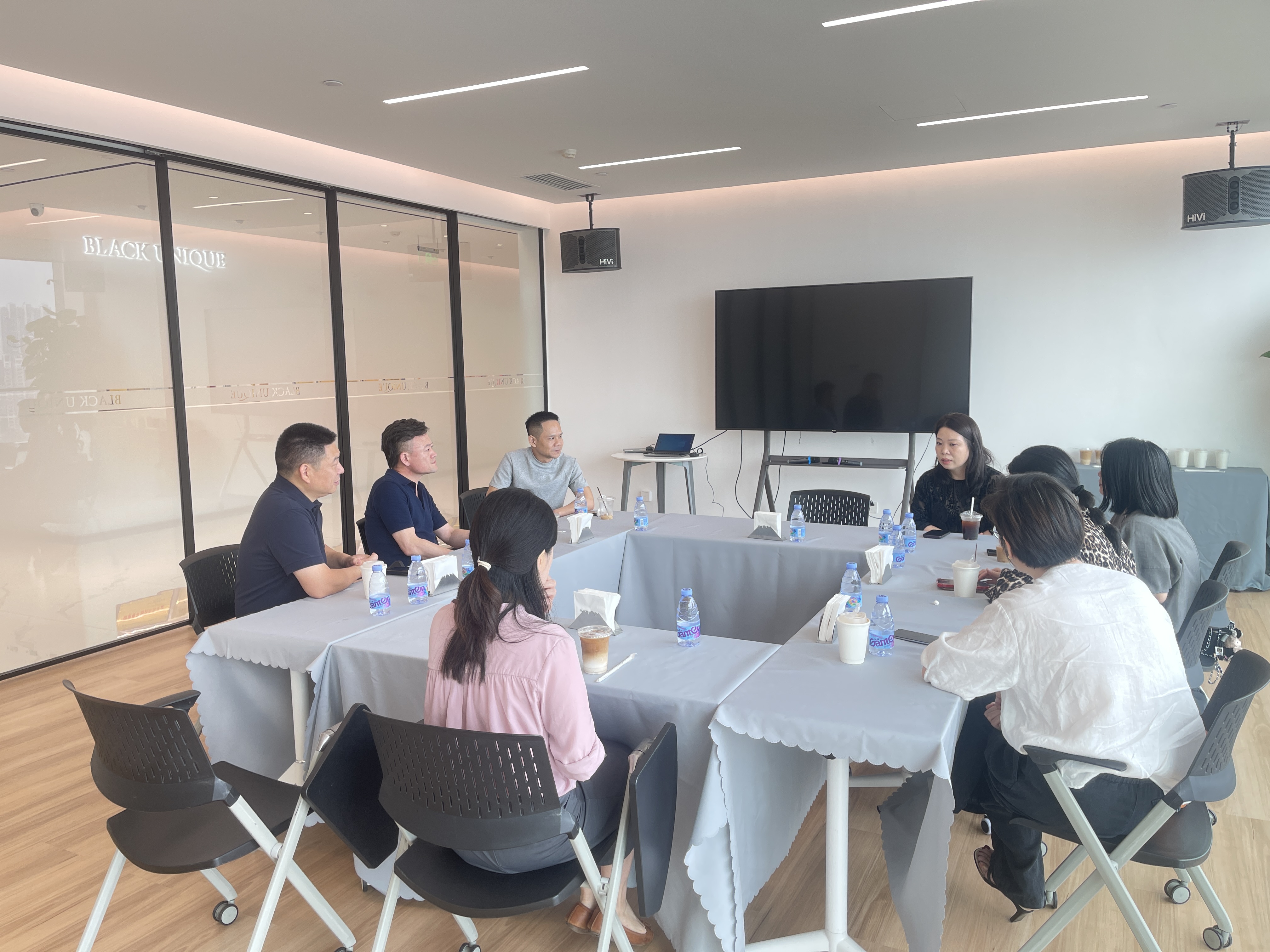 会员互动丨省内协组织会员单位赴LUCKMEEY幸棉广州琶洲总部交流参观